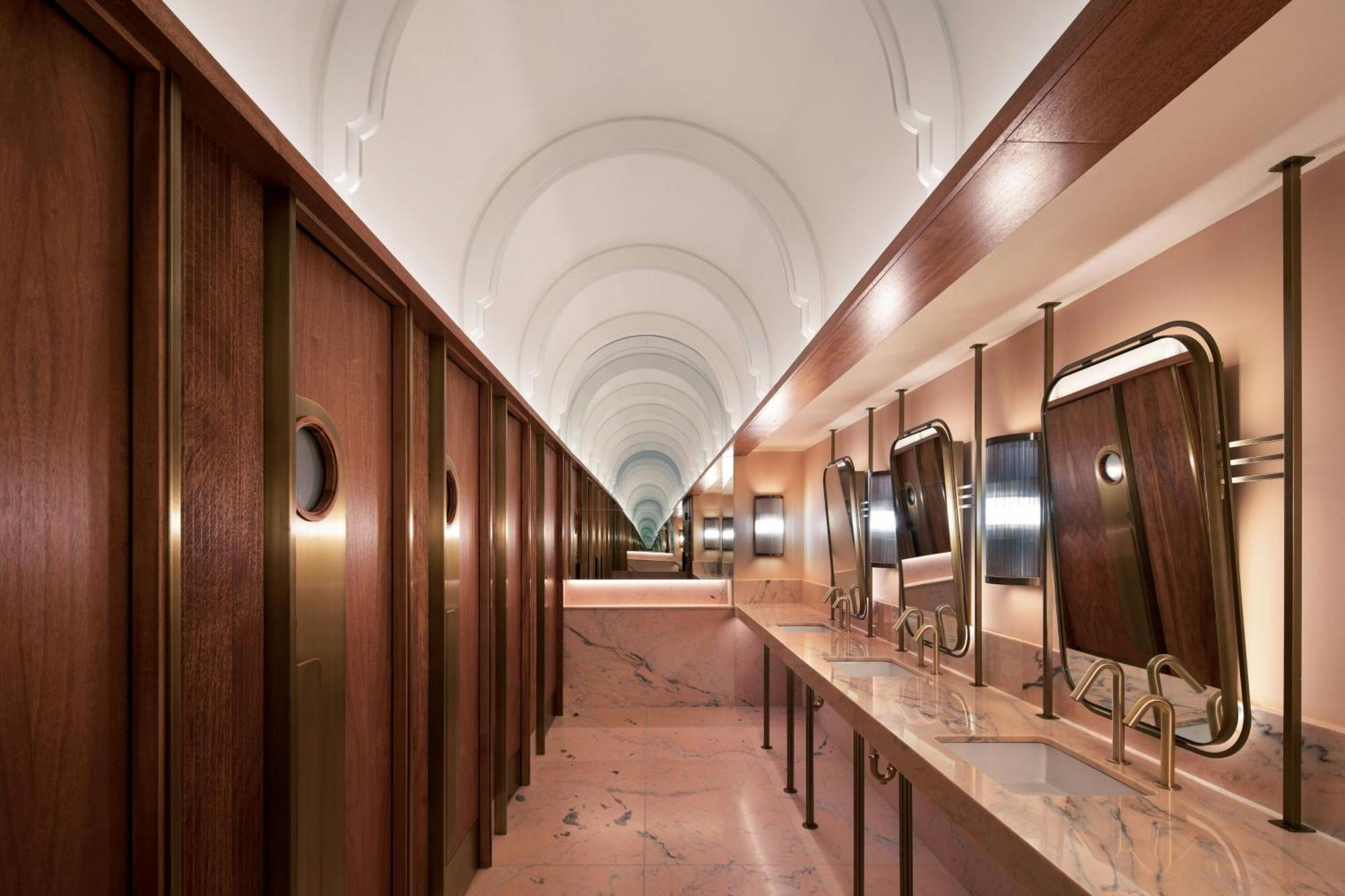 Honeyrose Hotel, Montreal, A Tribute Portfolio Hotel Kültér fotó The interior of the new washroom