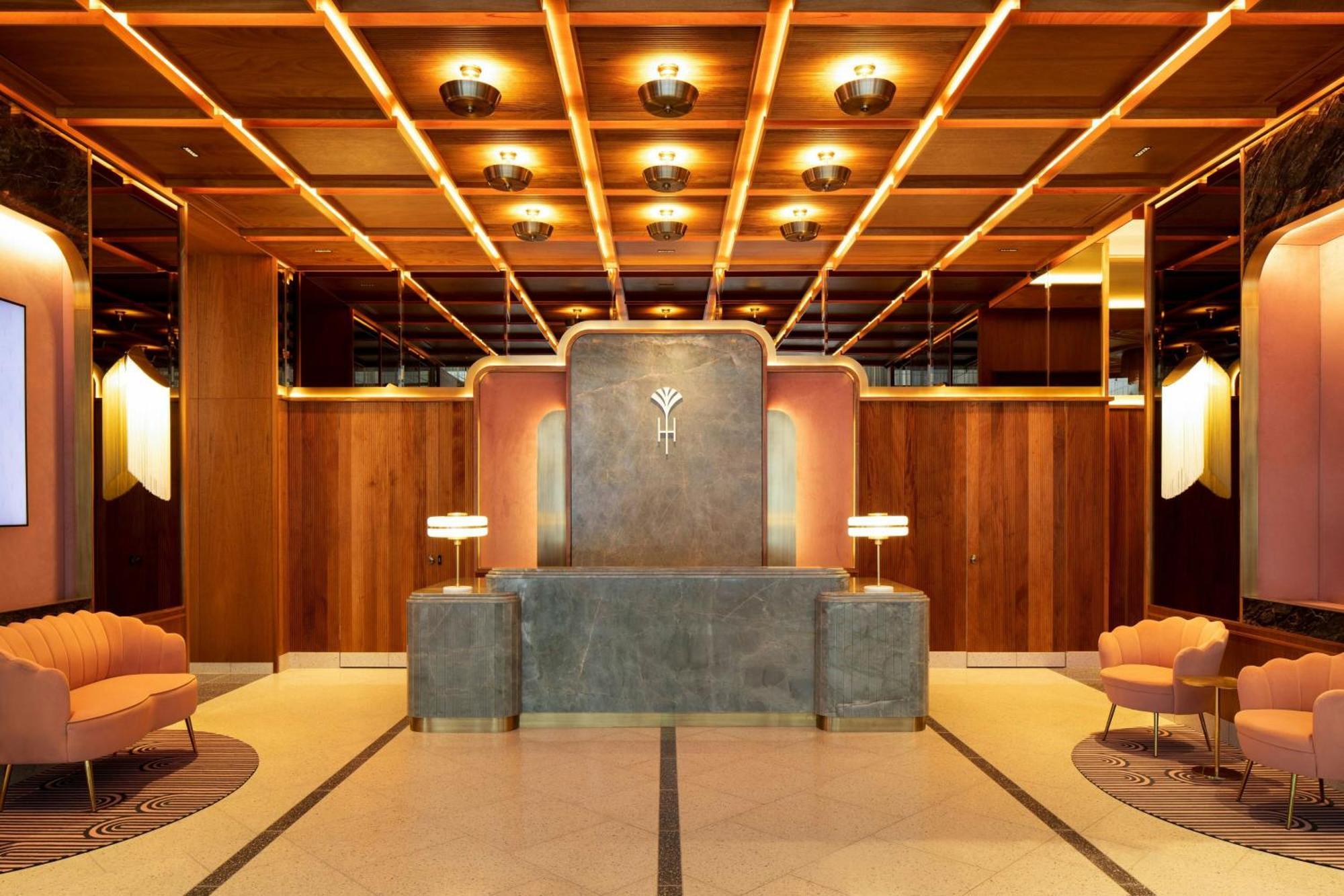 Honeyrose Hotel, Montreal, A Tribute Portfolio Hotel Kültér fotó The interior of the hotel